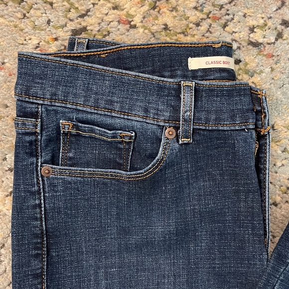 Levi’s Classic Boot Denim - Picture 2 of 5